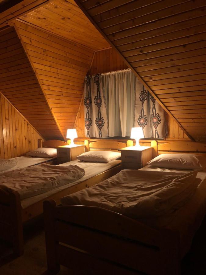 W Górach Hostel *